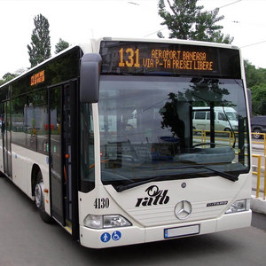 Рекламний транспортний засіб зі світлодіодним екраном